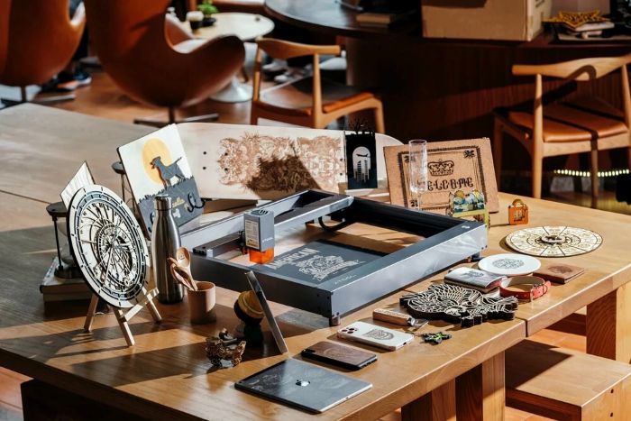 Quais são as tendências atuais no mercado de produtos personalizados com corte e gravação a laser - xTool Brasil