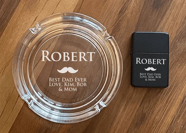 Cinzeiros de vidro personalizados