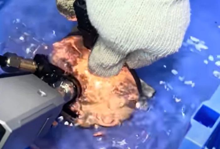 Soldagem a laser embaixo d'agua xtool metalfab